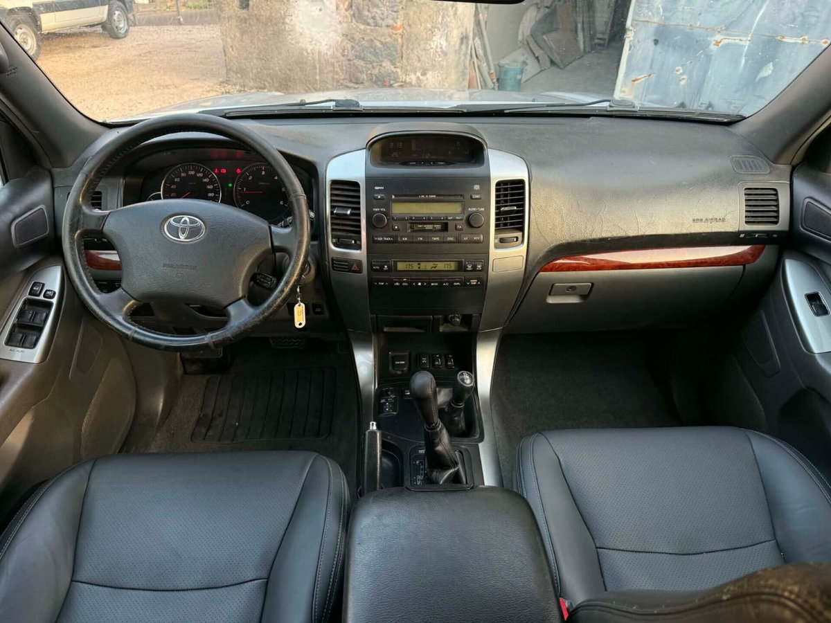 Toyota Land Cruiser D-4D 16V cat 5 porte aut. Wagon (13)