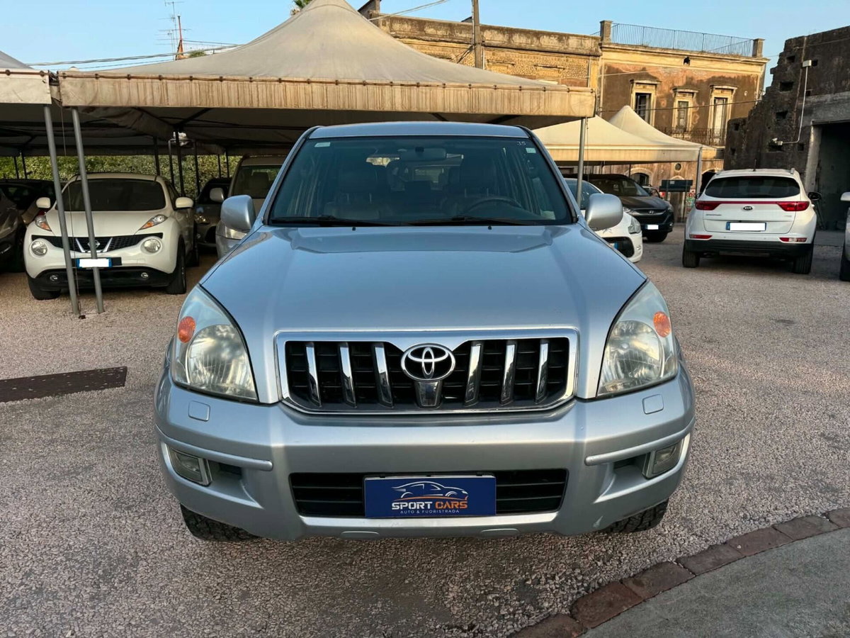 Toyota Land Cruiser D-4D 16V cat 5 porte aut. Wagon (2)