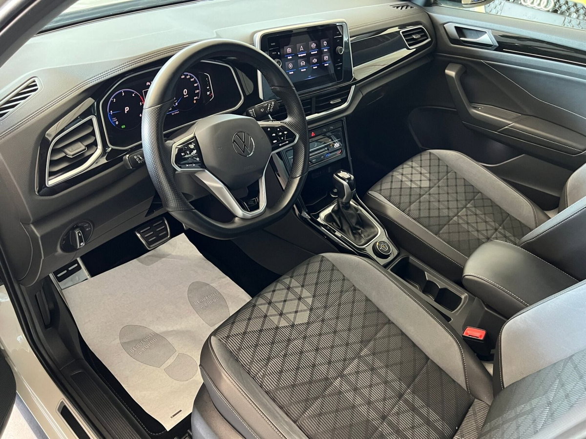 Volkswagen T-Roc 2.0 tdi R-Line 4motion 150cv dsg (12)