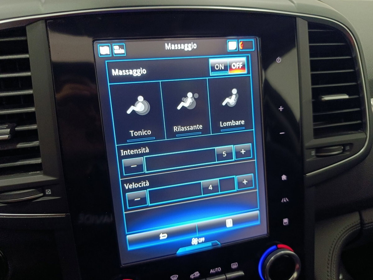 Renault Koleos Blue dCi 150 CV X-Tronic Initiale Paris (16)