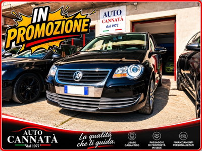 Volkswagen Touran TDI 105CV DPF Highline usata