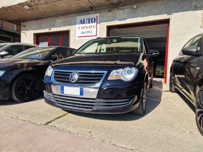 Volkswagen Touran TDI 105CV DPF Highline (2)