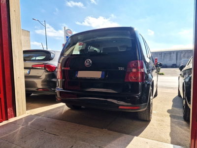 Volkswagen Touran TDI 105CV DPF Highline (4)