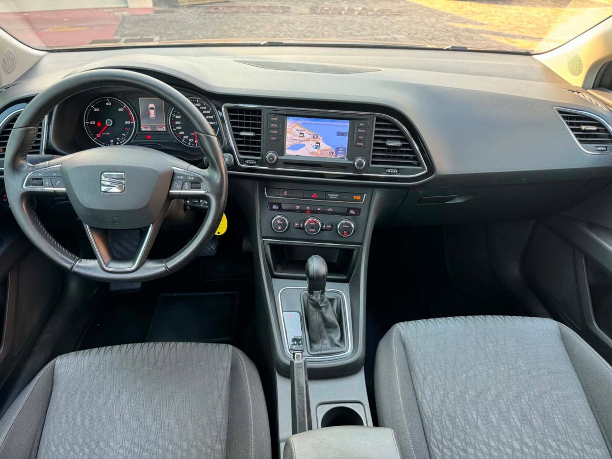 SEAT Leon ST 1.6 TDI 105 CV DSG Start/Stop Style (10)