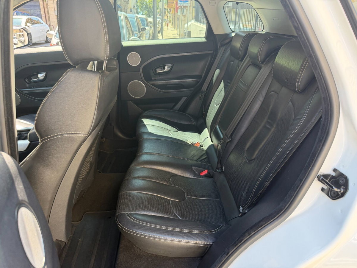 Land Rover Range Rover Evoque 2.2 TD4 5p. Prestige (8)