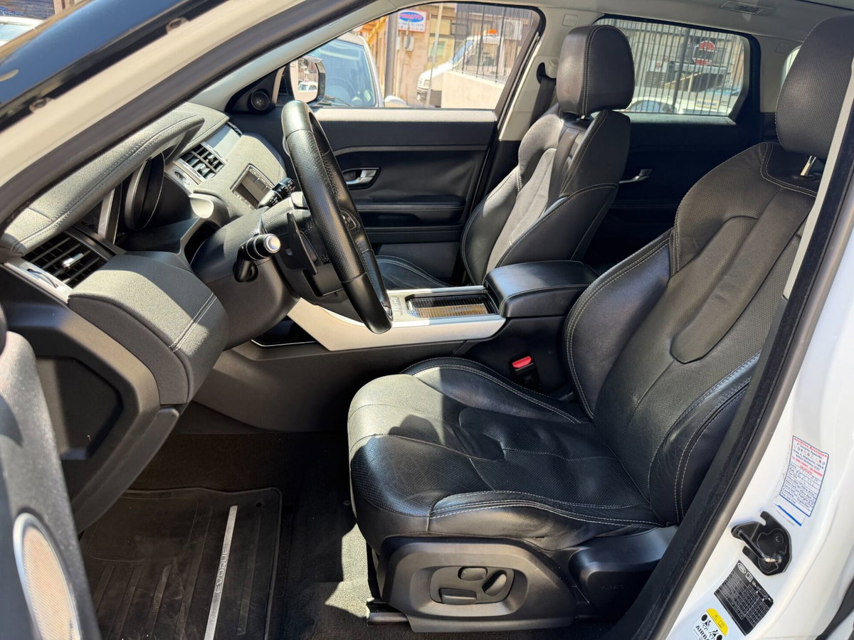 Land Rover Range Rover Evoque 2.2 TD4 5p. Prestige (9)