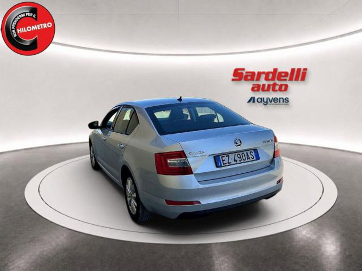 Skoda Octavia 1.6 TDI CR 105 CV Active (5)