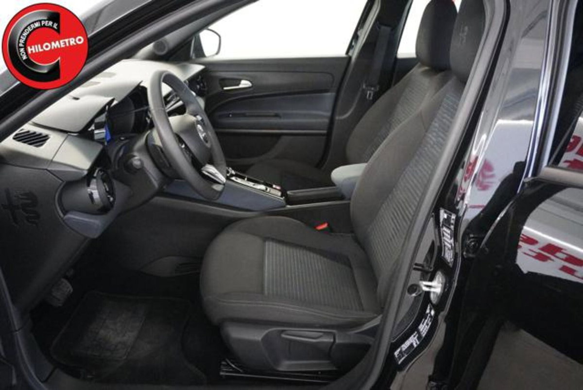Alfa Romeo Junior 1.2 ibrida 145cv edct6 (8)