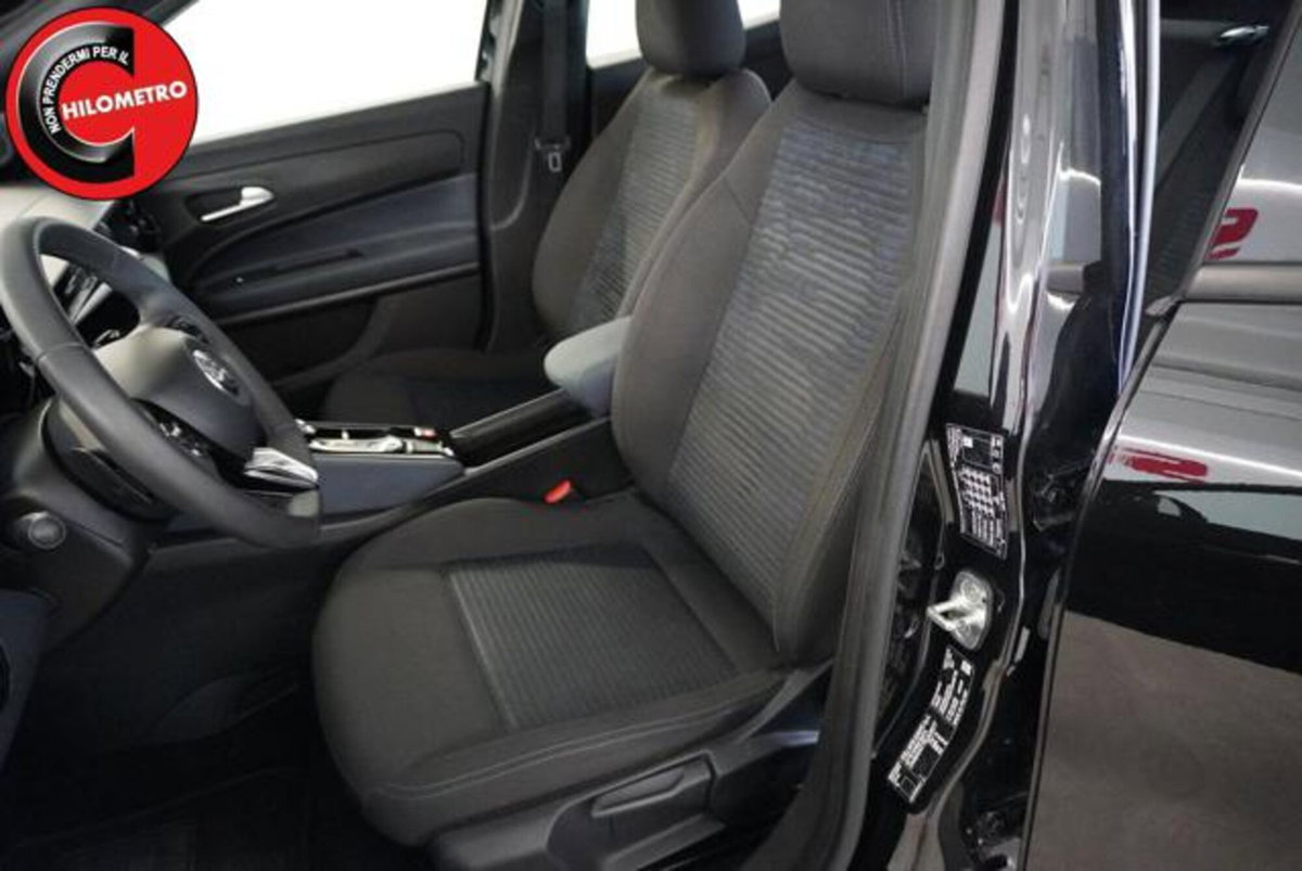 Alfa Romeo Junior 1.2 ibrida 145cv edct6 (9)