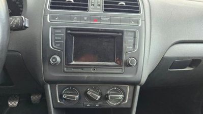 Volkswagen Polo 1.2 TSI 5p. Highline BlueMotion Technology (11)