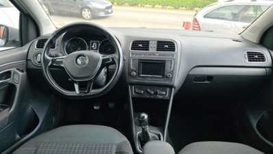 Volkswagen Polo 1.2 TSI 5p. Highline BlueMotion Technology (9)