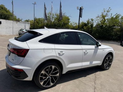 Audi Q5 Sportback 40 2.0 tdi mhev 12V S line Plus quattro s-tronic (4)