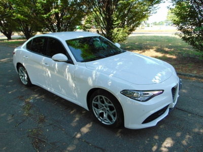 Alfa Romeo Giulia 2.2 Turbodiesel 160 CV AT8 Super (11)