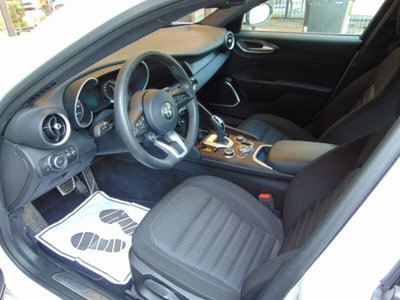 Alfa Romeo Giulia 2.2 Turbodiesel 160 CV AT8 Super (14)