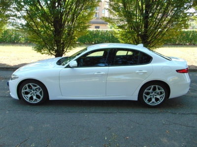 Alfa Romeo Giulia 2.2 Turbodiesel 160 CV AT8 Super (3)