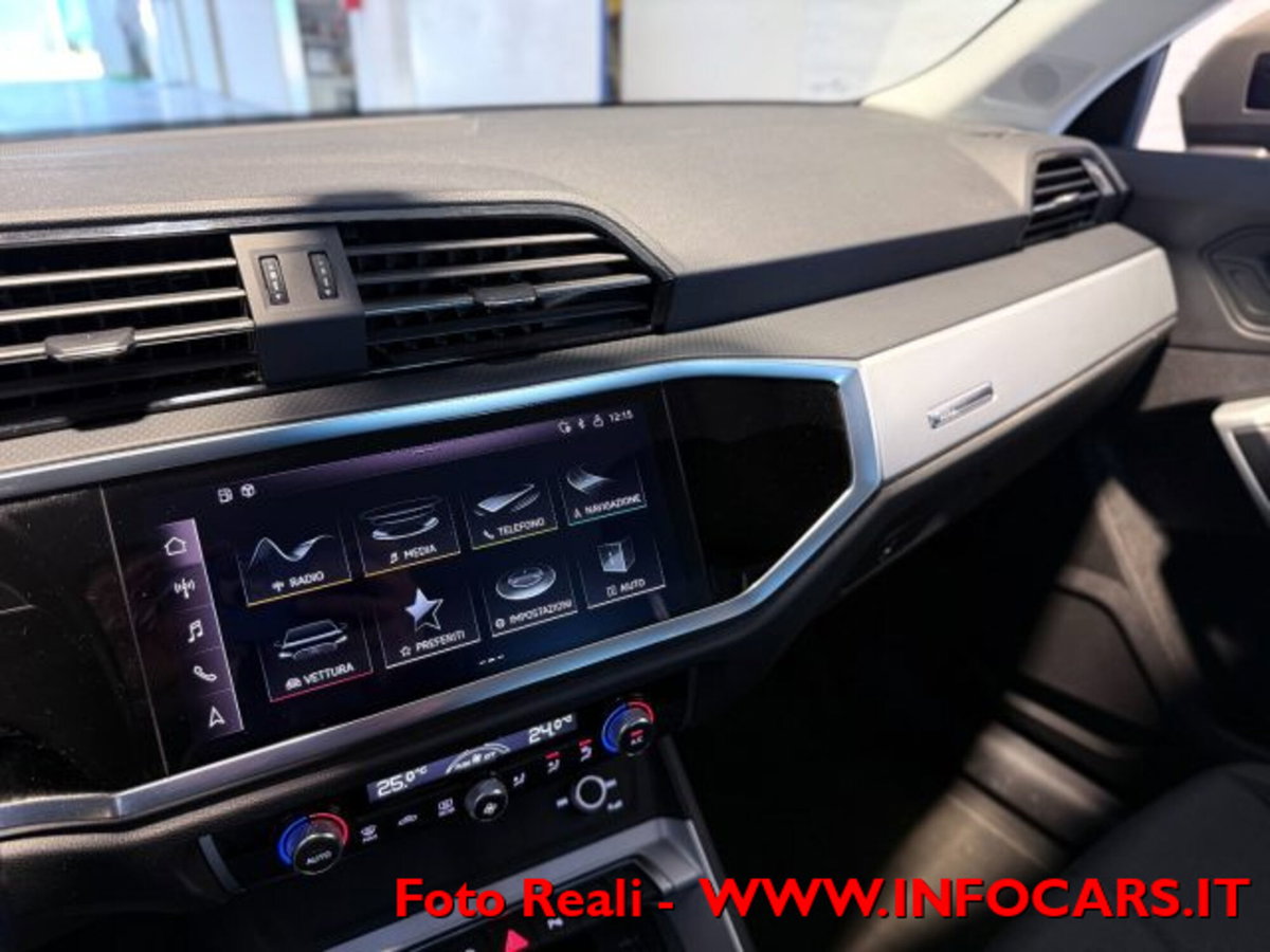 Audi Q3 2.0 TDI 150 CV quattro S tronic Business (15)