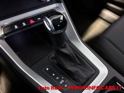Audi Q3 2.0 TDI 150 CV quattro S tronic Business (17)