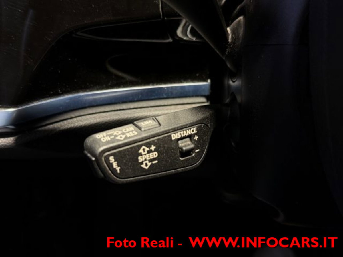 Audi Q3 2.0 TDI 150 CV quattro S tronic Business (18)