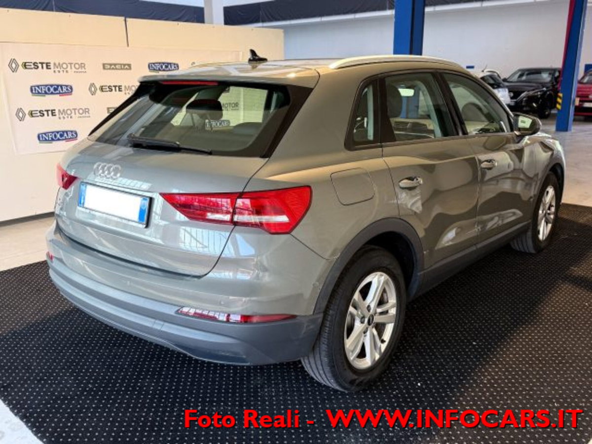 Audi Q3 2.0 TDI 150 CV quattro S tronic Business (4)