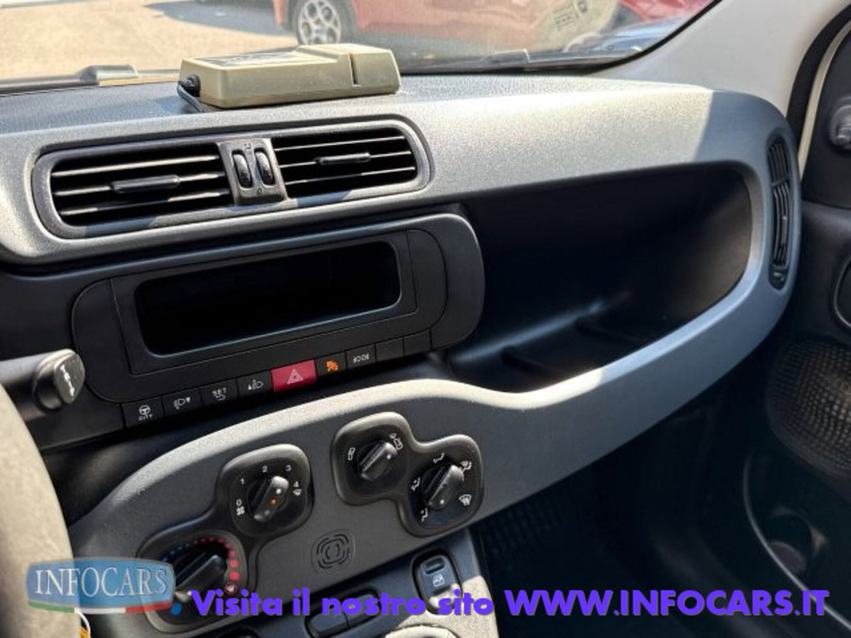 Fiat Panda 1.2 Pop Van 2 posti (8)