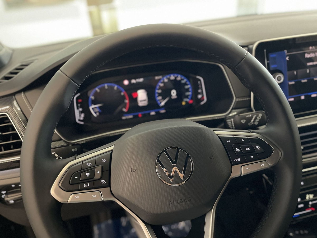 Volkswagen T-Cross 1.0 tsi R-Line 115cv (11)