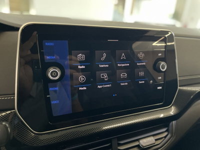 Volkswagen T-Cross 1.0 tsi R-Line 115cv (13)