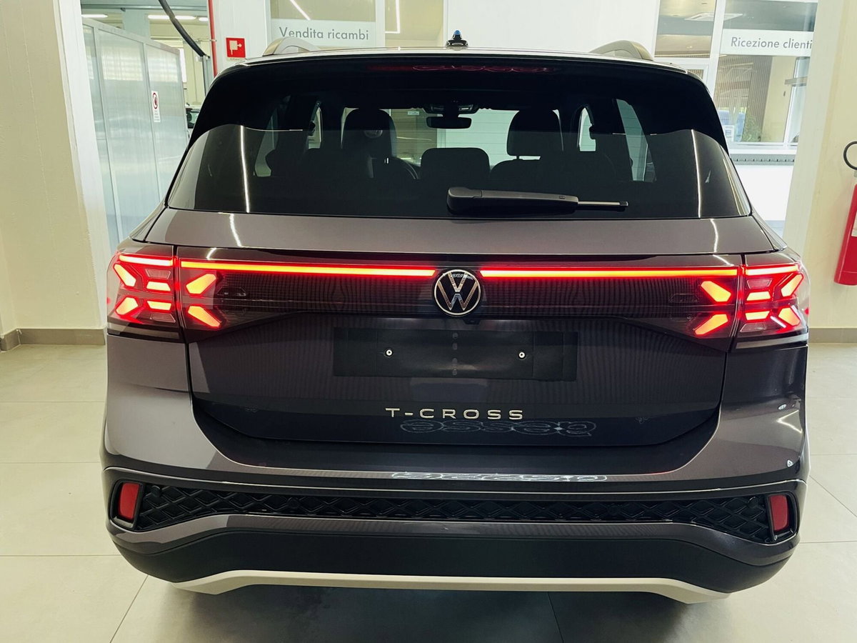Volkswagen T-Cross 1.0 tsi R-Line 115cv (5)