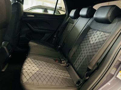 Volkswagen T-Cross 1.0 tsi R-Line 115cv (9)