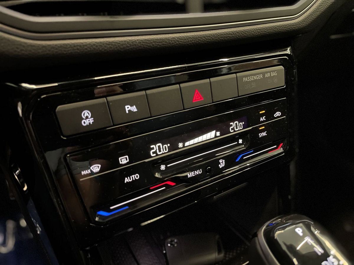 Volkswagen T-Cross 1.0 tsi R-Line 115cv dsg (14)