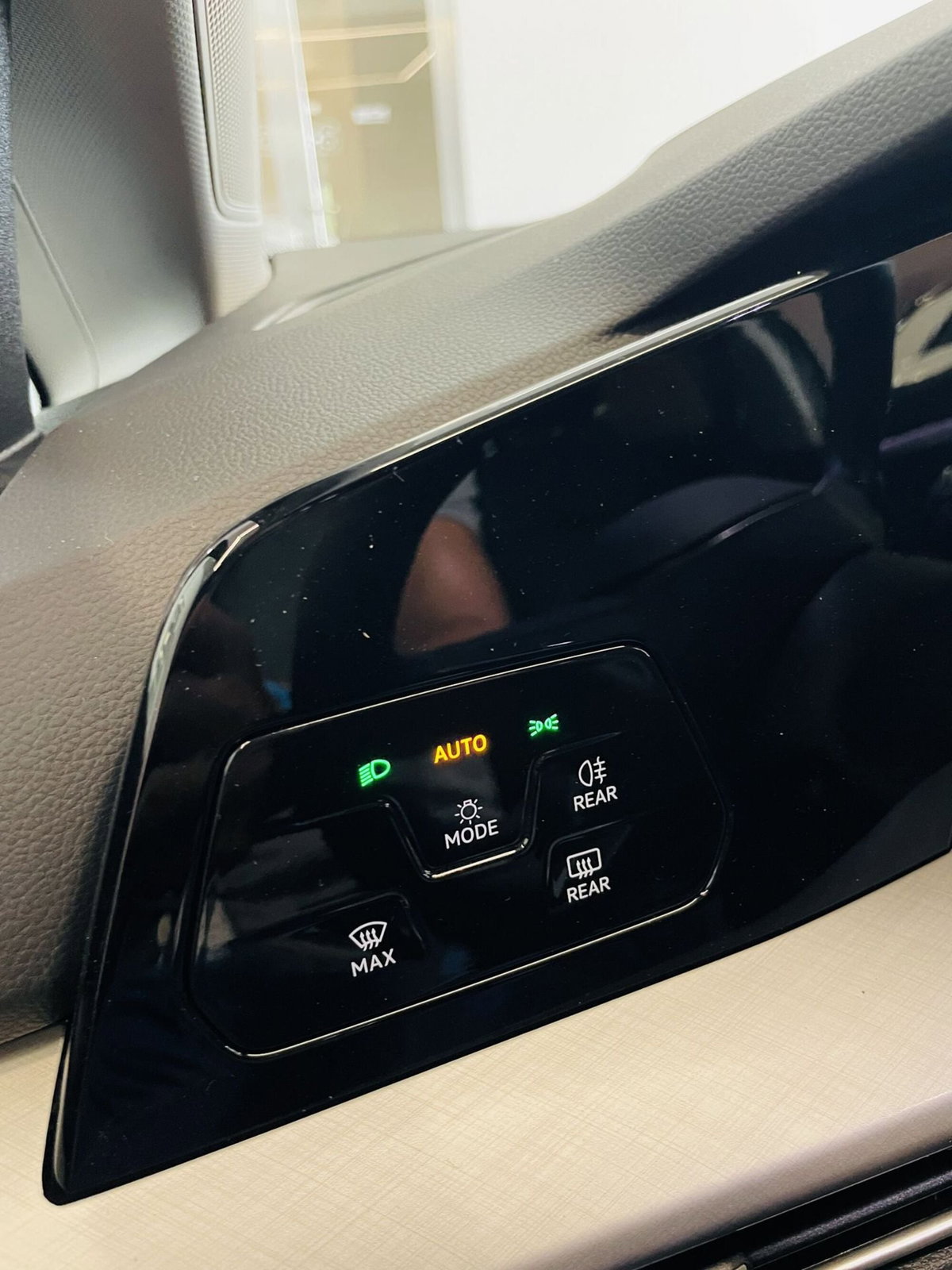 Volkswagen Golf 1.5 TSI EVO ACT 1st Edition Life (11)