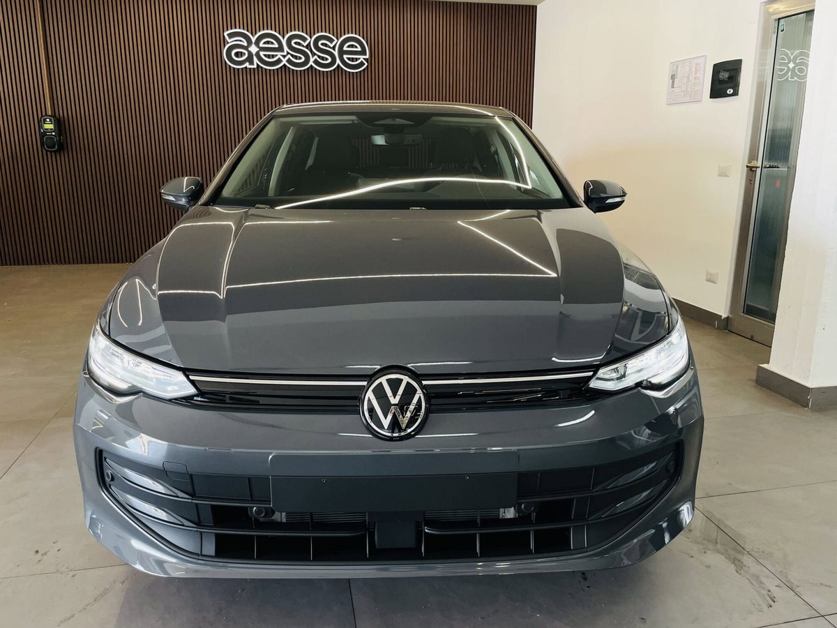 Volkswagen Golf 1.5 TSI EVO ACT 1st Edition Life (2)