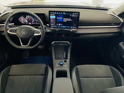 Volkswagen T-Roc 1.5 etsi Style 115cv dsg (12)