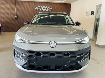 Volkswagen T-Roc 1.5 etsi Style 115cv dsg (2)