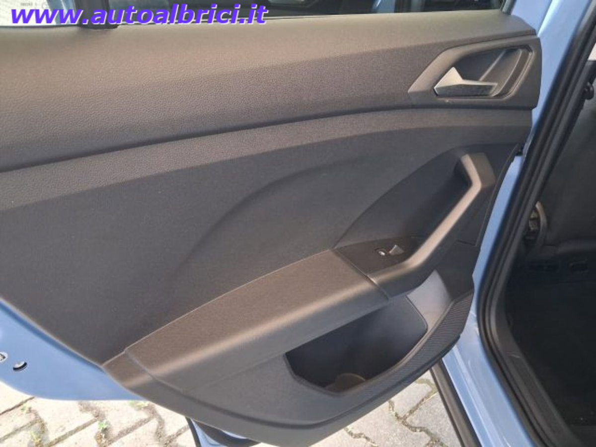 Volkswagen T-Cross 1.0 tsi Life 95cv (18)