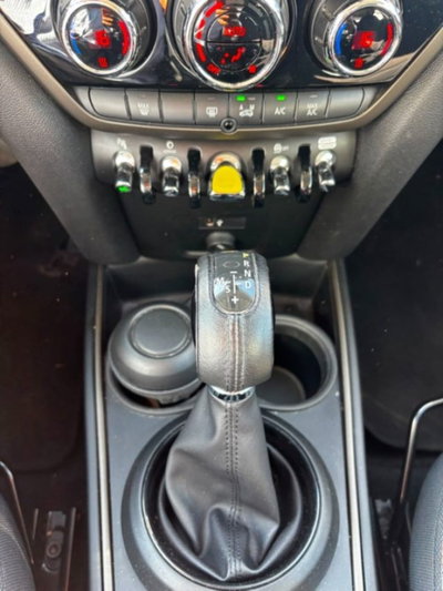 Nissan Qashqai 1.5 dCi 115 CV DCT Tekna (9)