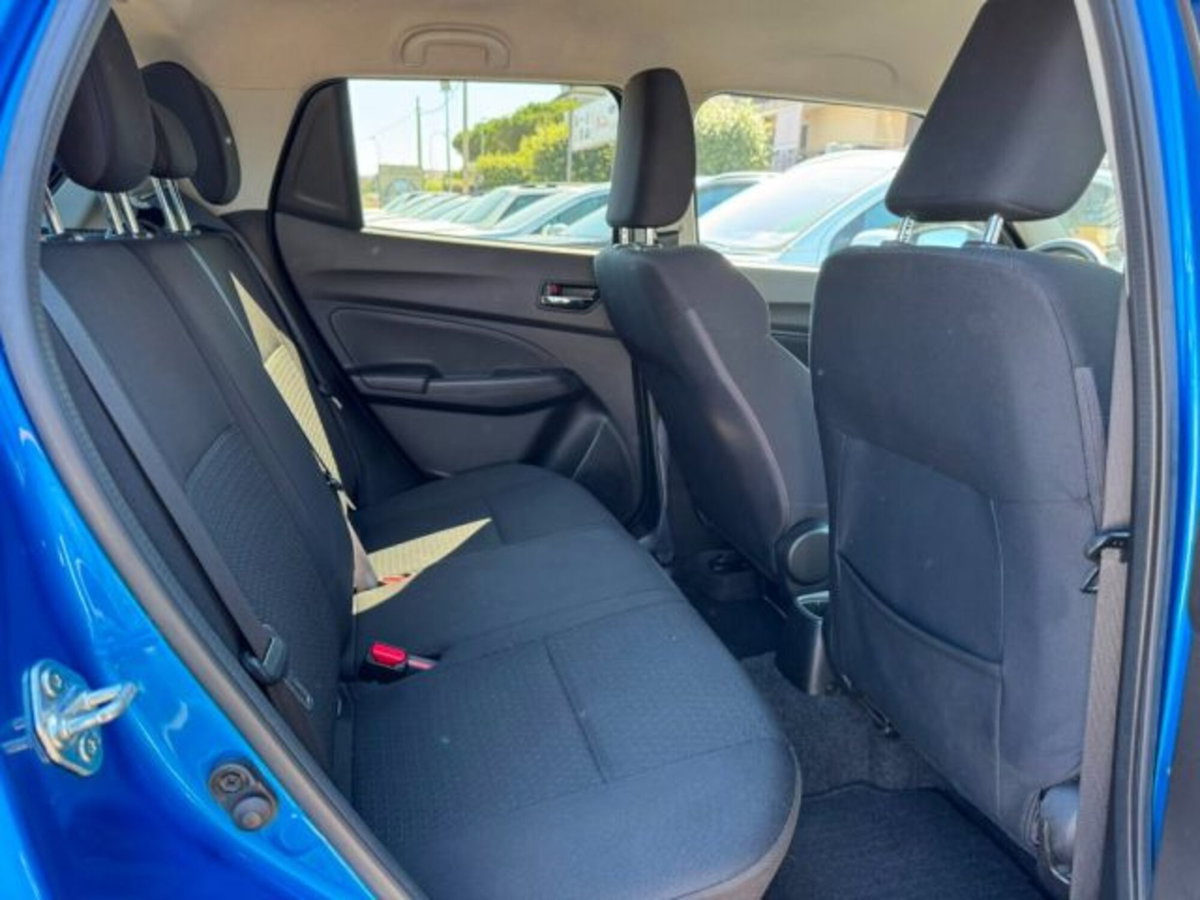 Suzuki Swift 1.2 Hybrid Easy Top (16)