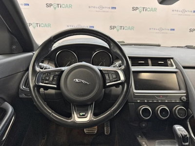 Jaguar E-Pace 2.0D 150 CV AWD S (13)