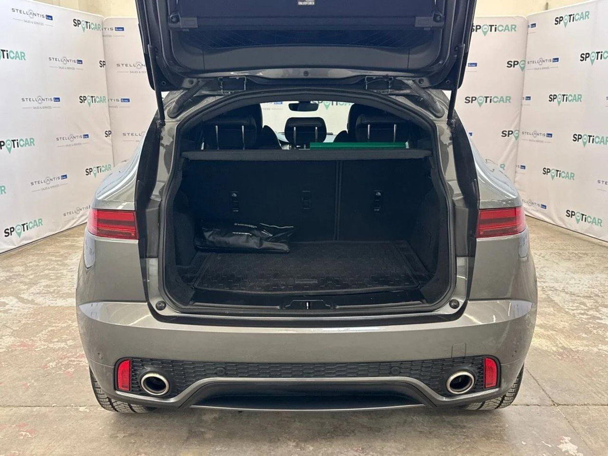 Jaguar E-Pace 2.0D 150 CV AWD S (5)
