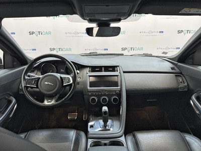 Jaguar E-Pace 2.0D 150 CV AWD S (9)