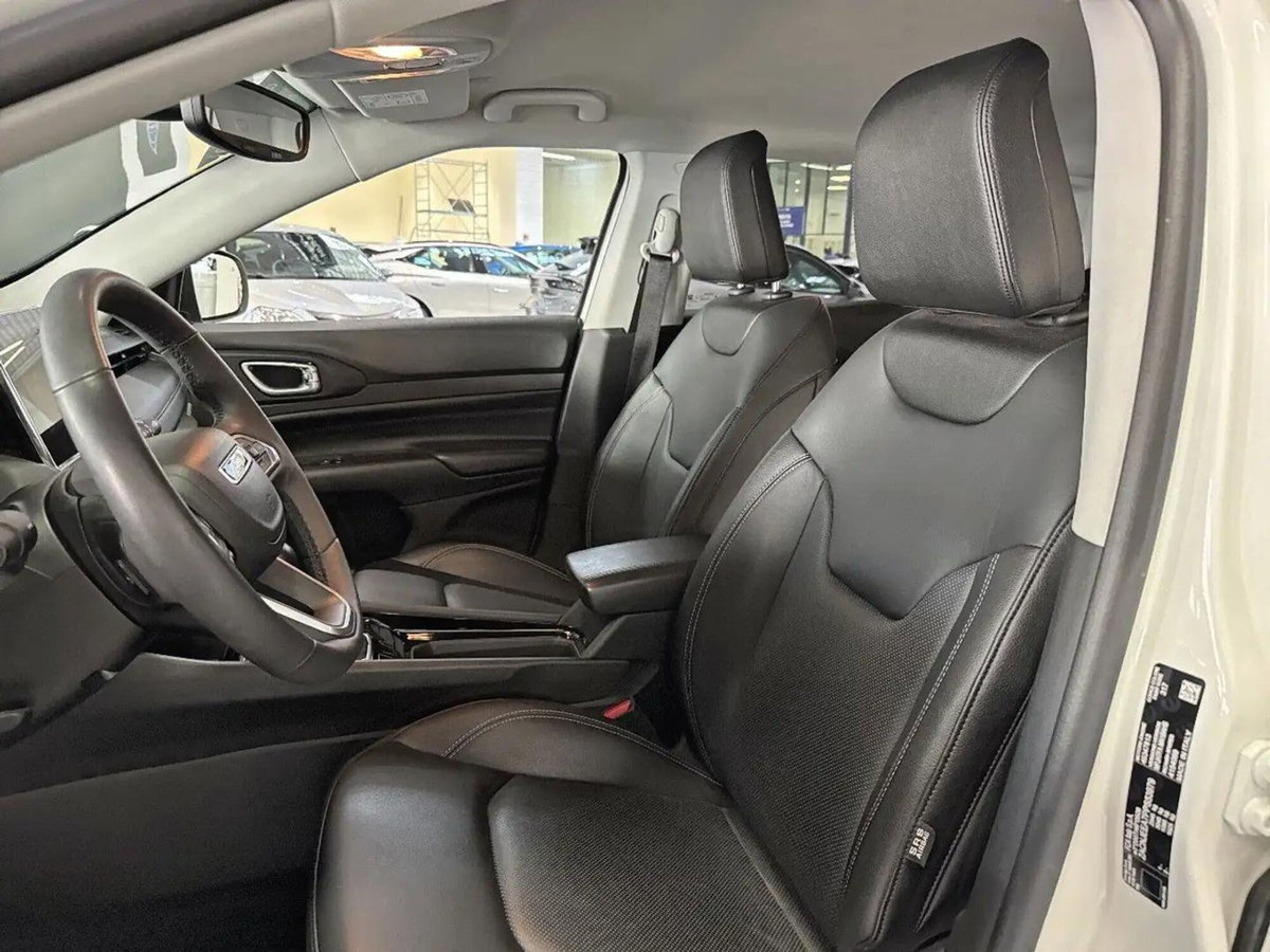 Jeep Compass 1.6 Multijet II 2WD Longitude (12)