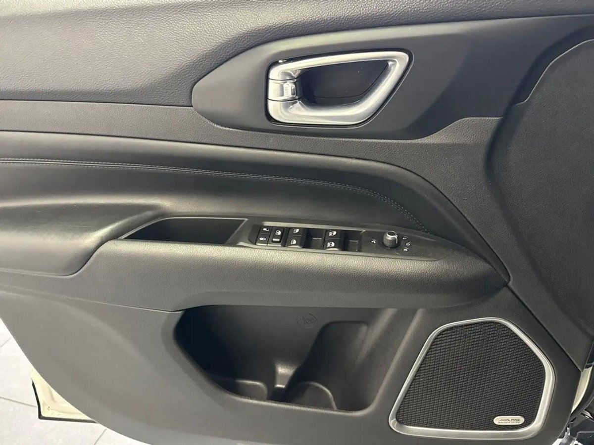 Jeep Compass 1.6 Multijet II 2WD Longitude (14)