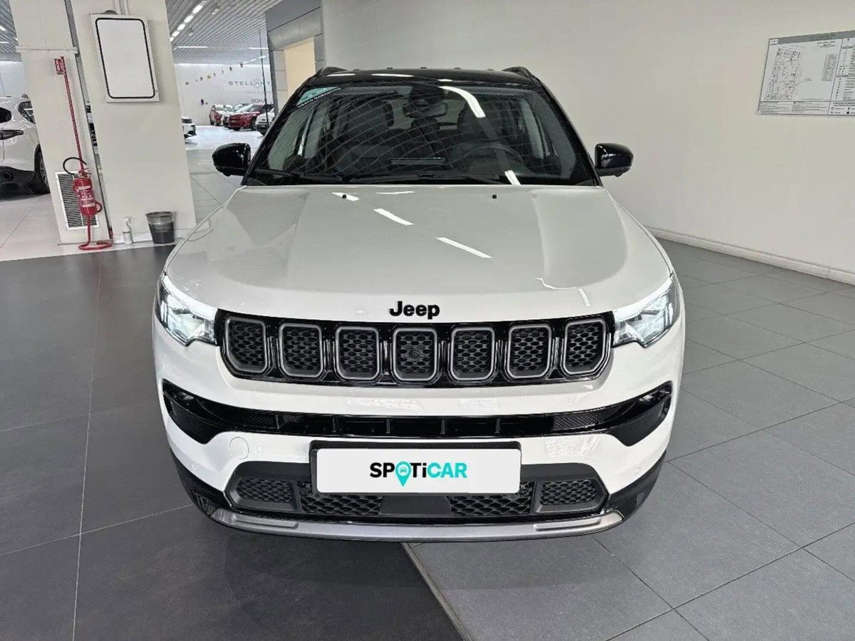 Jeep Compass 1.6 Multijet II 2WD Longitude (3)