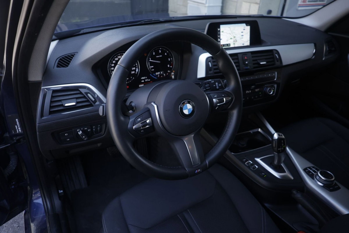 BMW Serie 1 5p. 120d 5p. Advantage (14)