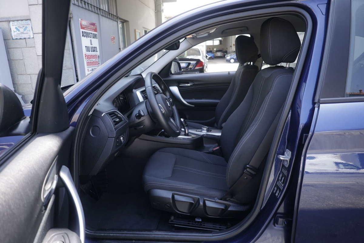 BMW Serie 1 5p. 120d 5p. Advantage (17)