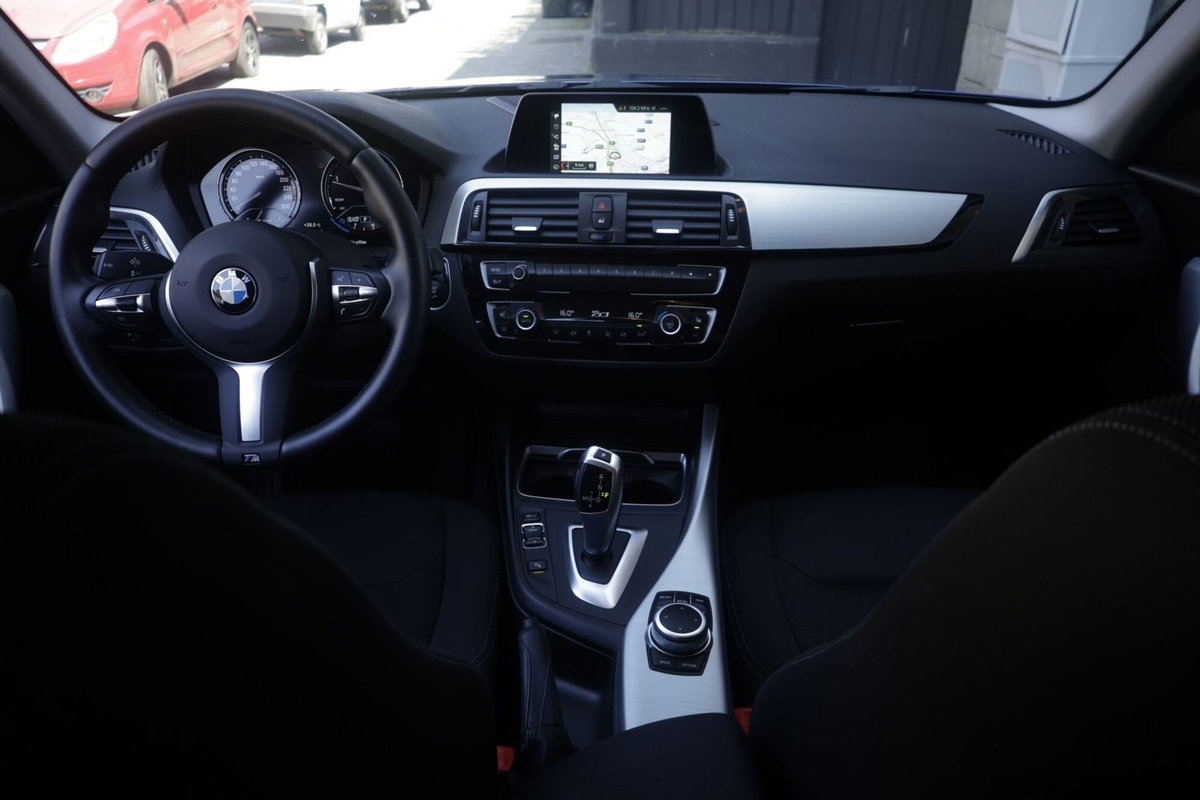 BMW Serie 1 5p. 120d 5p. Advantage (2)