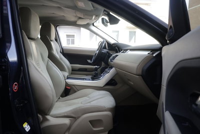 Land Rover Range Rover Evoque 2.2 Sd4 5p. Pure (11)
