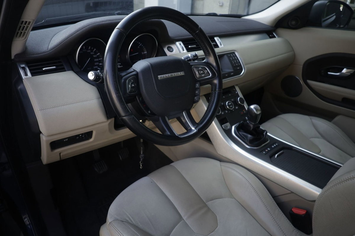 Land Rover Range Rover Evoque 2.2 Sd4 5p. Pure (14)
