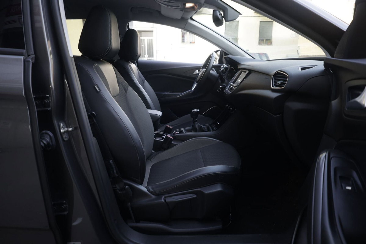 Opel Grandland 1.5 diesel Ecotec aut. Ultimate (12)
