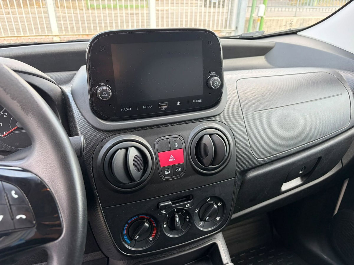 Fiat Fiorino qubo N1 1.3 mjt 95cv ecojet SX E6d-temp (9)
