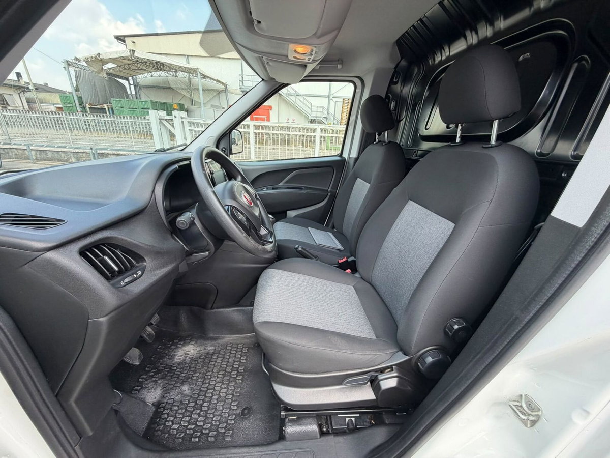 Fiat Doblò Furgone cargo 1.6 mjt 90cv CH1 Lounge S&S (6)